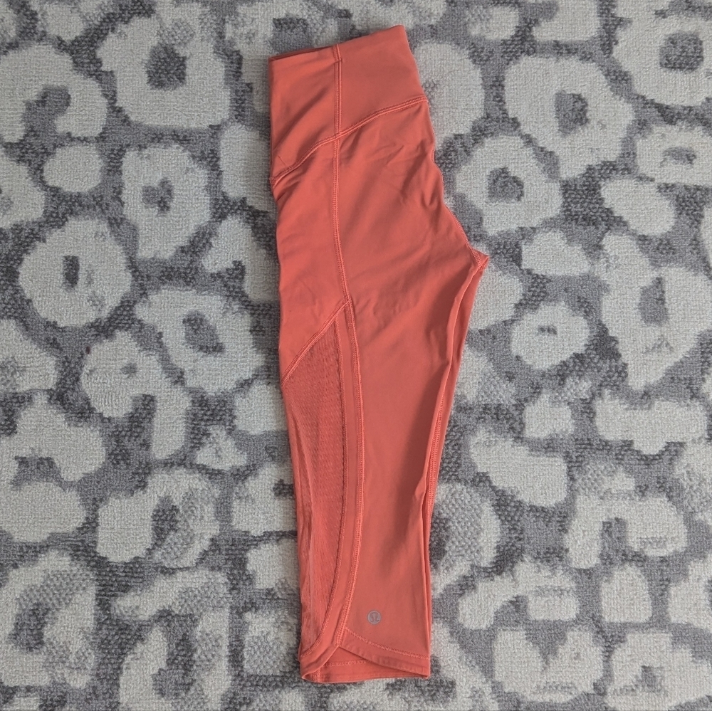 Lululemon Sun Runner Crop 17" Melon Size 4 - Picture 9 of 9